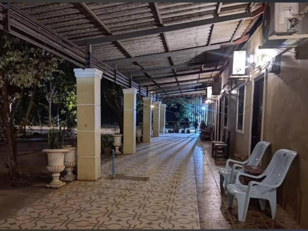 Erawan Guesthouse Pakse Exterior photo